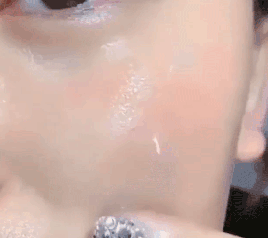 e4806a2eb0feb6b6dcd522d92a0bd07f FACIAL抗皺美白精華液